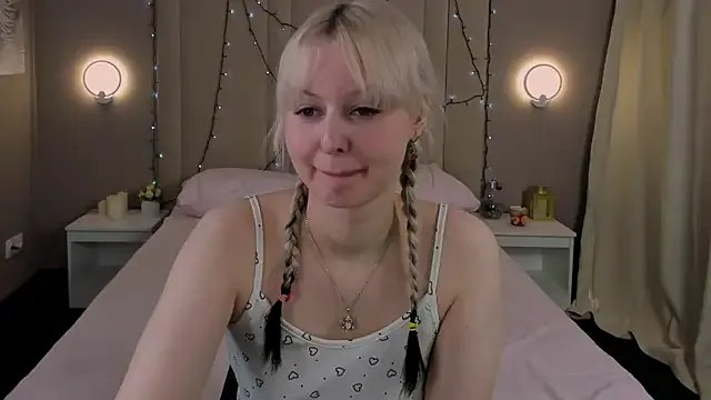 AdeleSilvy — Private on StripChat