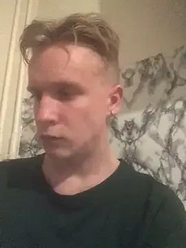 AlexxSweet on StripChat 