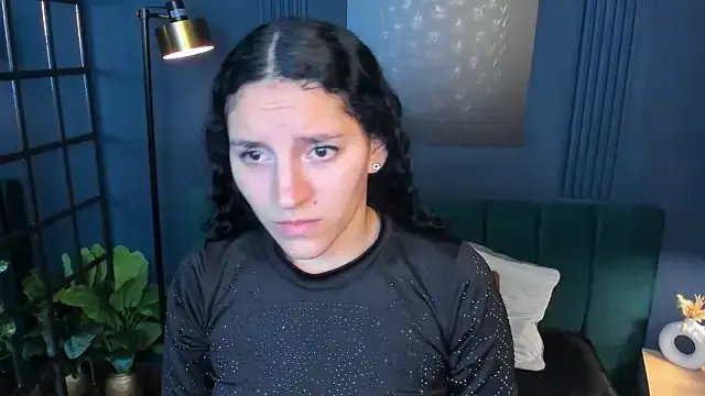 Group aliceandsia on StripChat