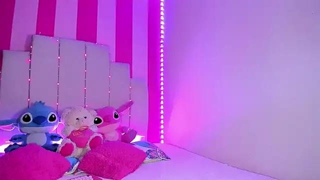 AliiceBrown_ on StripChat 