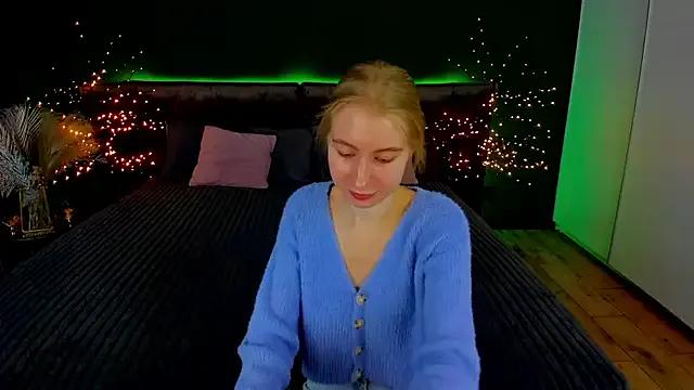 StripChat Alina_Blonde Alina_Blonde from StripChat