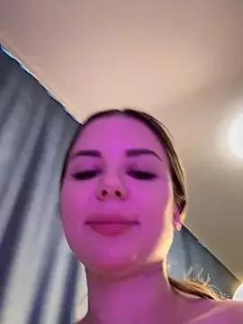 Alina_Vibe_Me on StripChat 