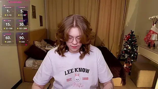 Alison_Doody — make my ass burns+scratch with nails55