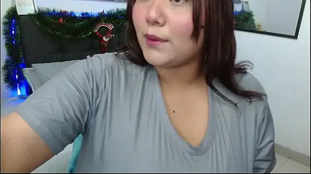 Alisteresa_ — I play with my pussy 