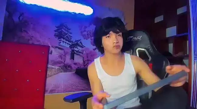 AllanYong18 on StripChat 