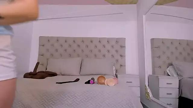 AlliceLover on StripChat 