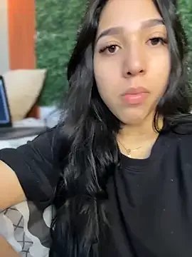 Amandanauty on StripChat