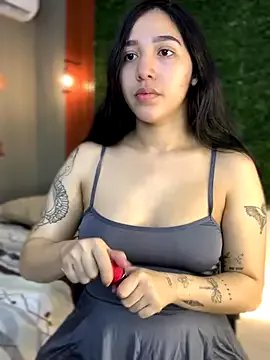 Amandanauty on StripChat