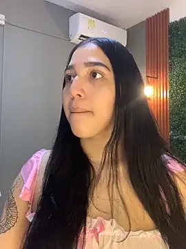 Amandanauty on StripChat