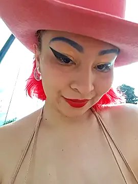 Andrea_Bloomix on StripChat