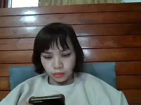 Angela-Eira on StripChat 