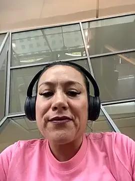 angelitasexy81 on StripChat