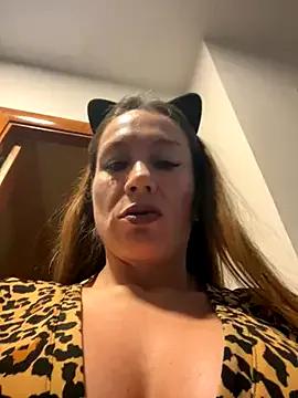 angelitasexy81 on StripChat