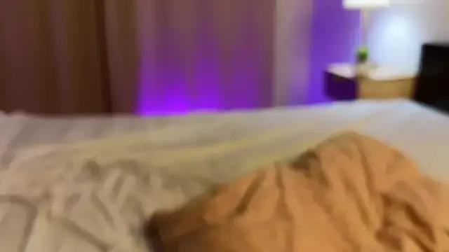 AnnaHarrison on StripChat 