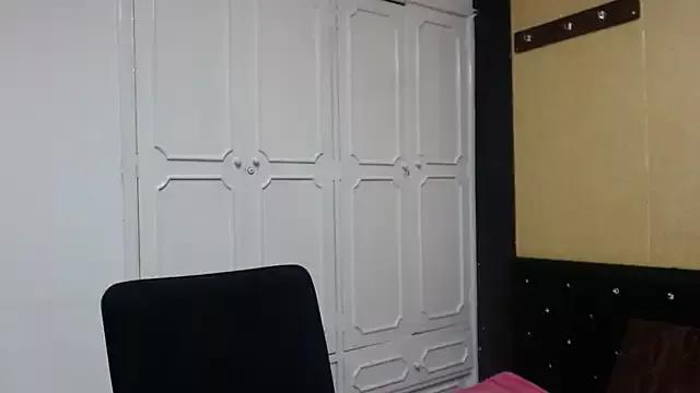 AnnieSoul on StripChat 