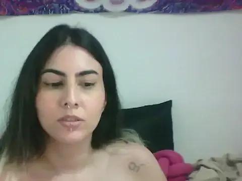 Freechat ApenasLys on StripChat