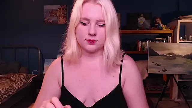 Freechat art_lovee on StripChat