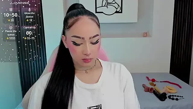 artissbe on StripChat 