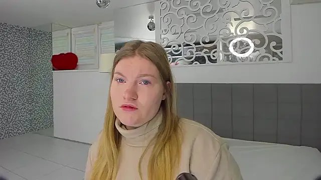 AshleyJoness — SQUIRT FULL OVER UR FACE!