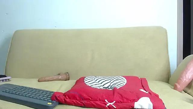 avaleri_cherry on StripChat
