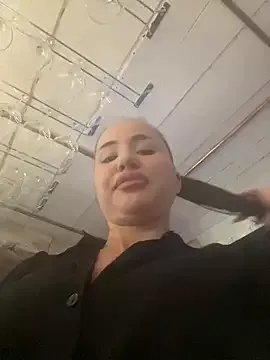 Freechat beautydiamond on StripChat