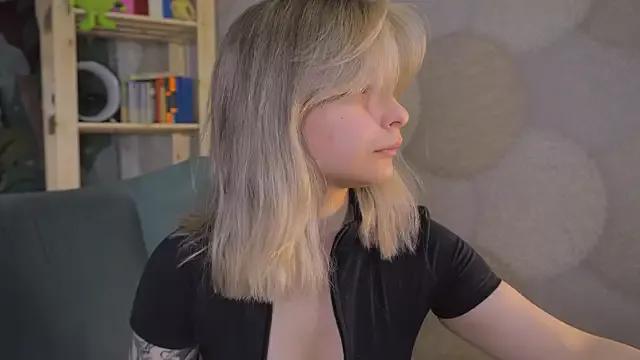 Bella_Alita on StripChat 