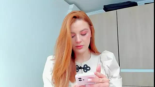 Bellacrox on StripChat 