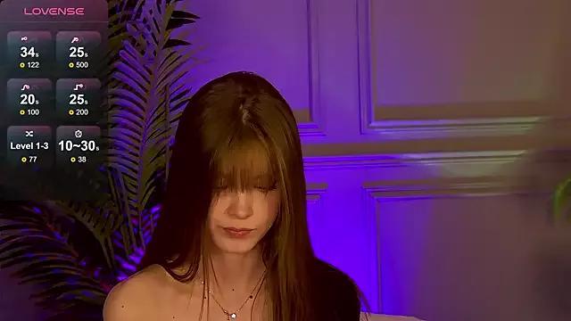 BellaSecrett on StripChat 