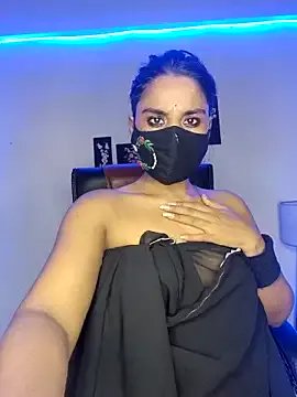 Freechat Black-Pearll on StripChat