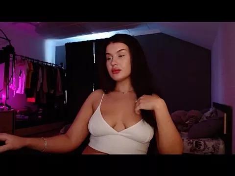BloodyQueen on StripChat 