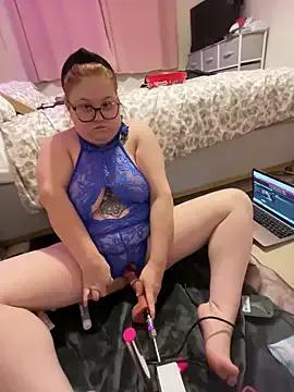 Explore StripChat's BrattyPrincess-x BrattyPrincess-x from StripChat