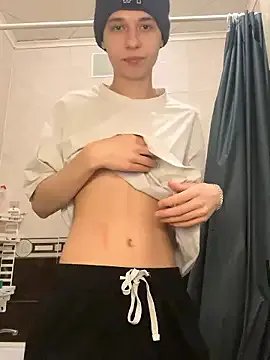 bunny_ben from StripChat