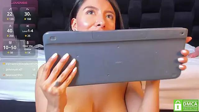 Freechat Camila__Gomez on StripChat