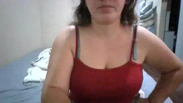 CamilleFuego on StripChat 