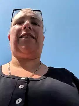 Canadian_BBW on StripChat