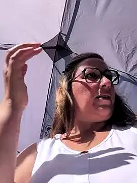 Canadian_BBW on StripChat