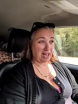 Canadian_BBW on StripChat