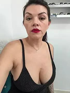 CarlaConnor80 on StripChat 