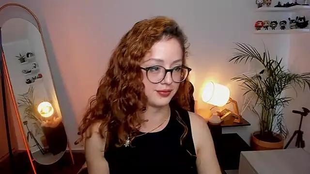 Cassandra_Caiin on StripChat 