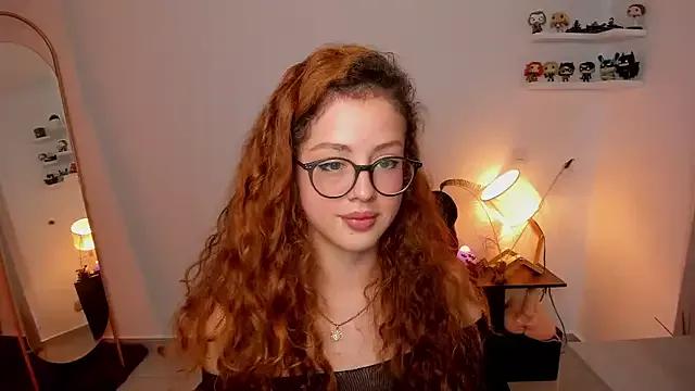 Cassandra_Caiin on StripChat 