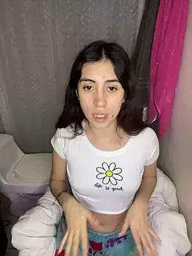 Private Catyloves on StripChat