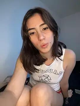 Private Catyloves on StripChat