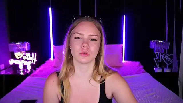 CelesteNoir on StripChat 