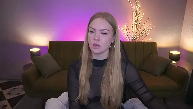 CelesteNoir on StripChat 