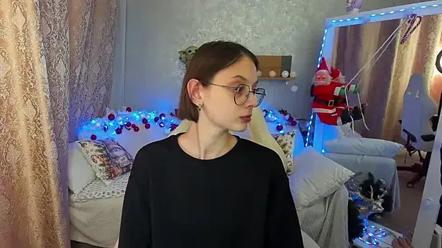 CharlyWines from StripChat