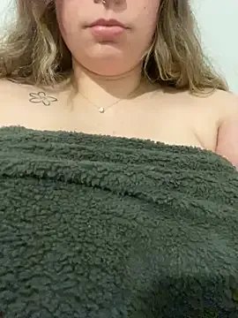 cherrylust12 from StripChat