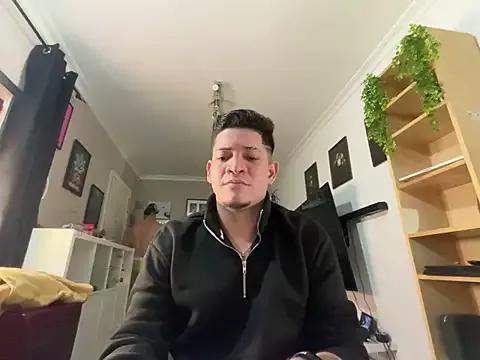 Chicos_defiesta on StripChat 