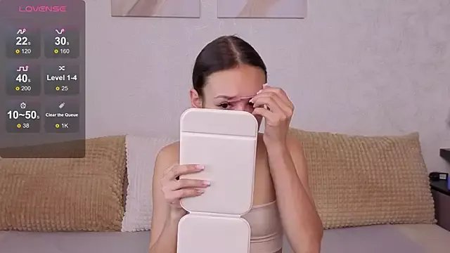 ChloeTeles_ on StripChat