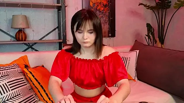 CiriRianonn on StripChat