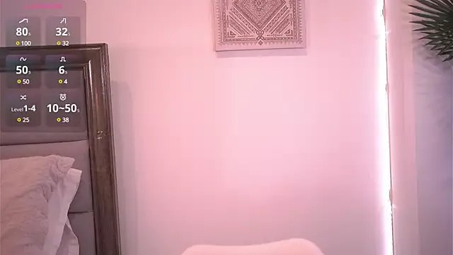 clarissegarcia on StripChat